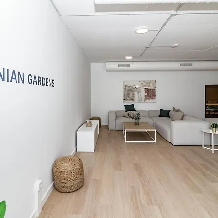 Daire Vg13- Modern Apartment, 5 Min To *